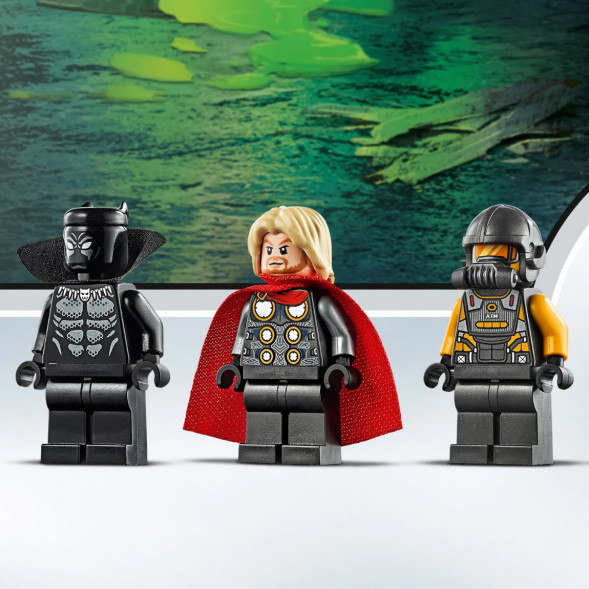Конструктор LEGO Super Heroes 76142 Мстители Атака на спортбайке в Благовещенске